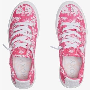 Roxie Ray Crazy Pink Flower Pull On Sneakers. Size: 7.5.